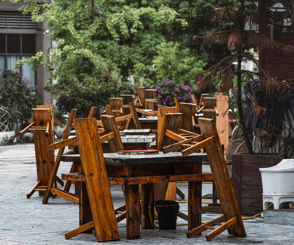 How-to-Protect-Outdoor-Furniture-From-Sun-Rain-and-Snow Wrmth.ca